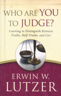 Who Are You to Judge? - Learning to Distinguish Between Truths, Half-Truths and Lies